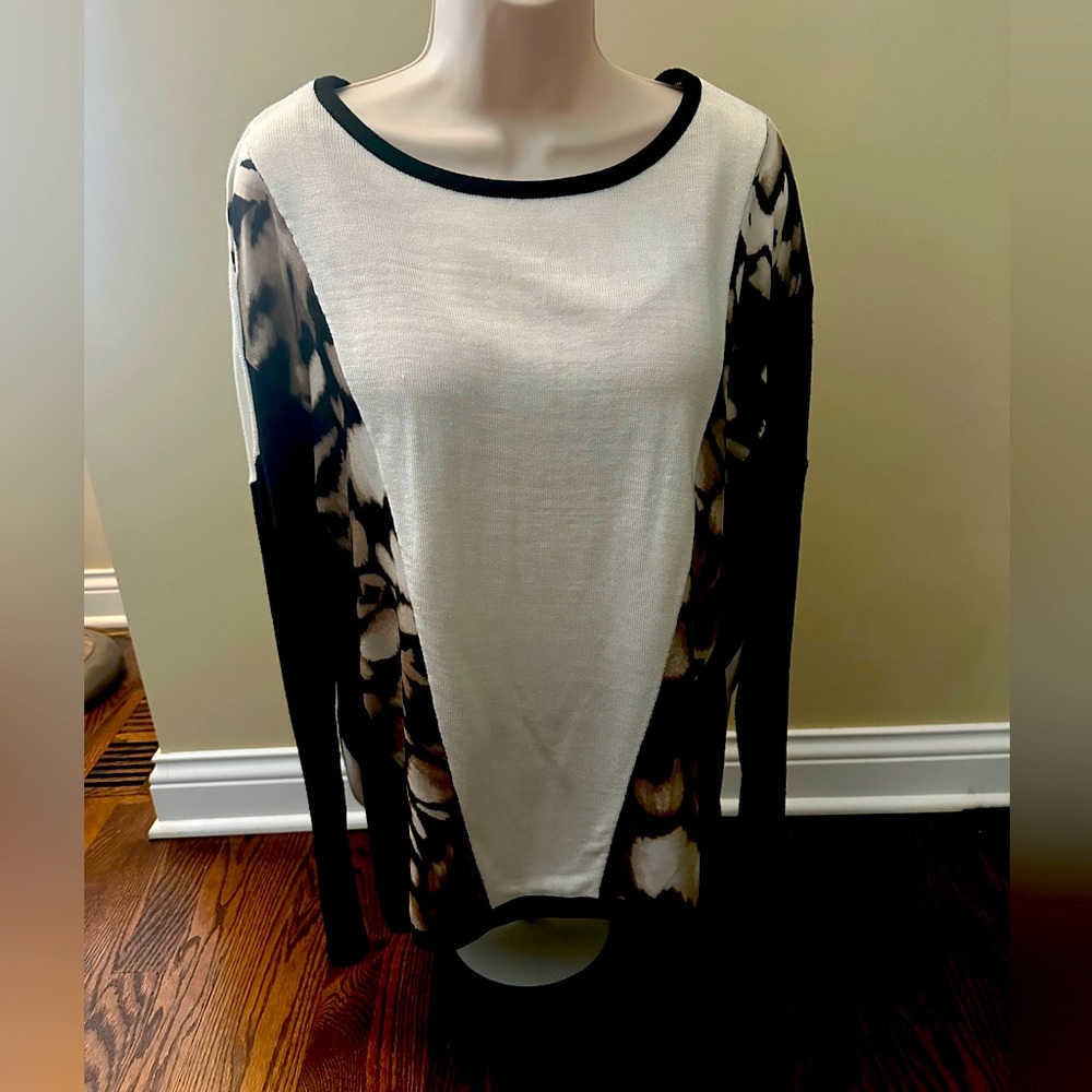 Calvin Klein black and white print panel sweater size Large